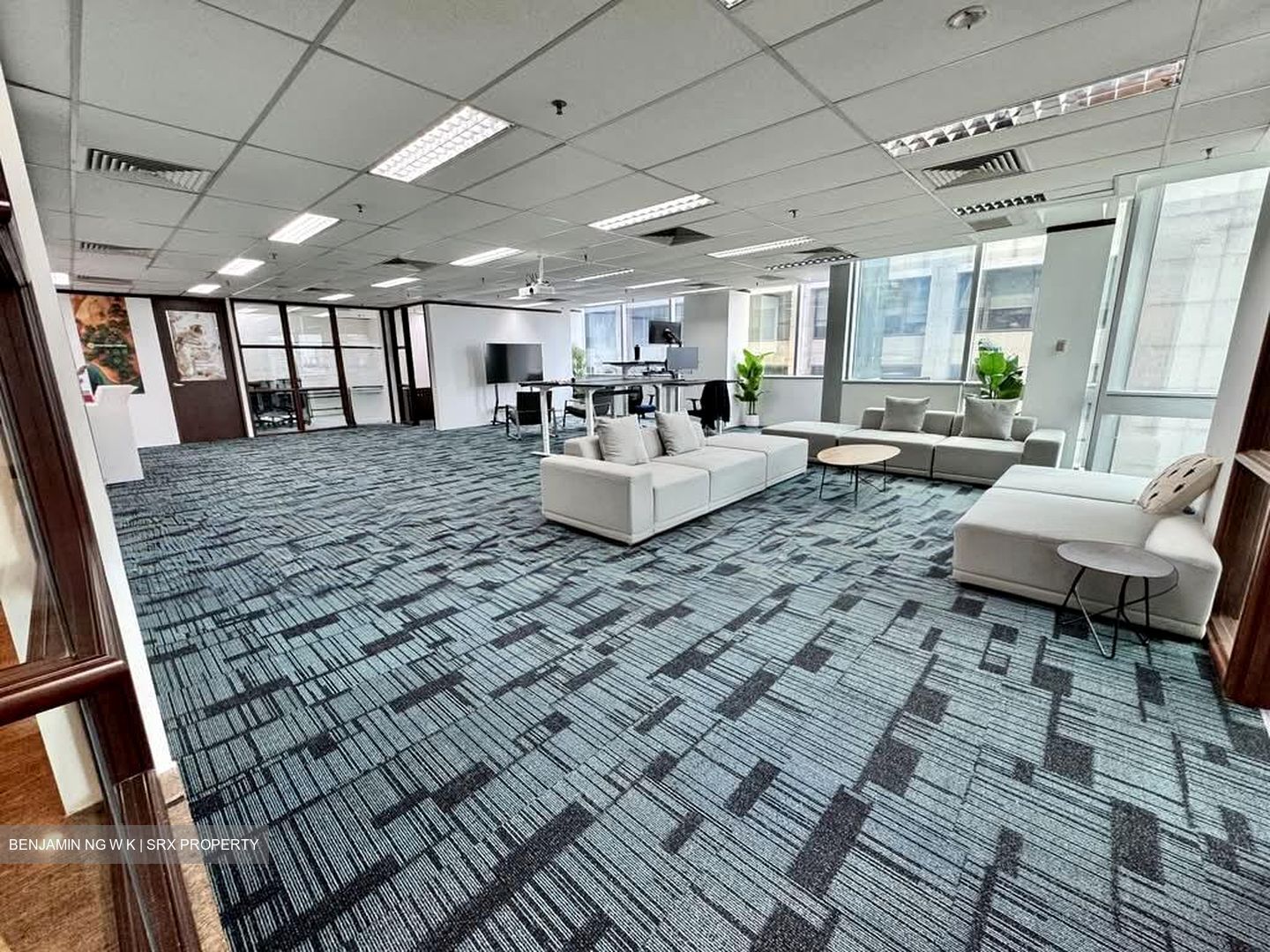 Lippo Building (D1), Office #568241881